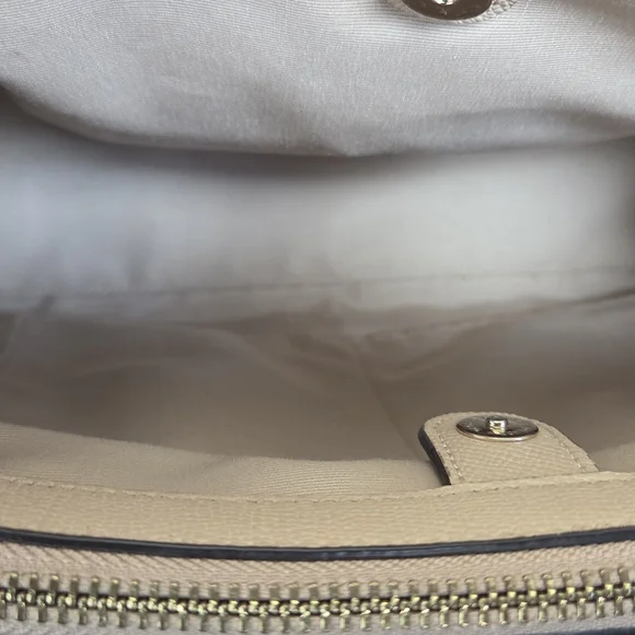 Coach Tan Savannah Carryall Bag - Picture 11 of 13